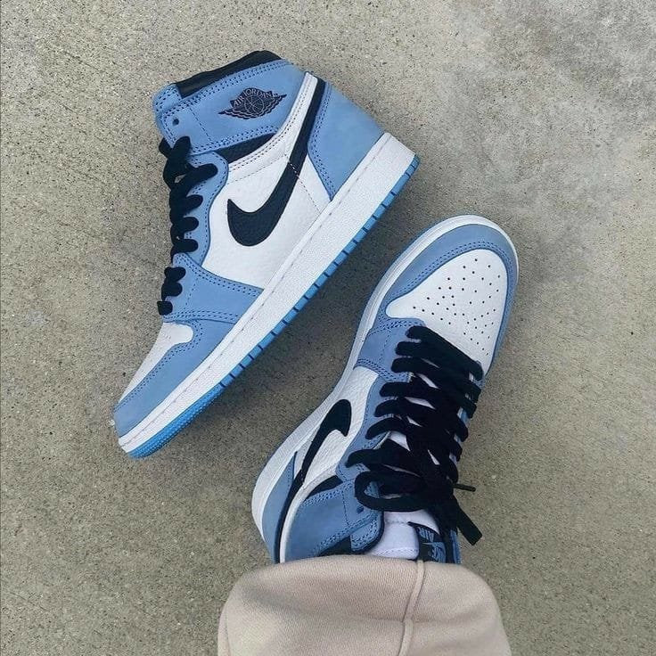 Air Jordan 1 Mid - Blue