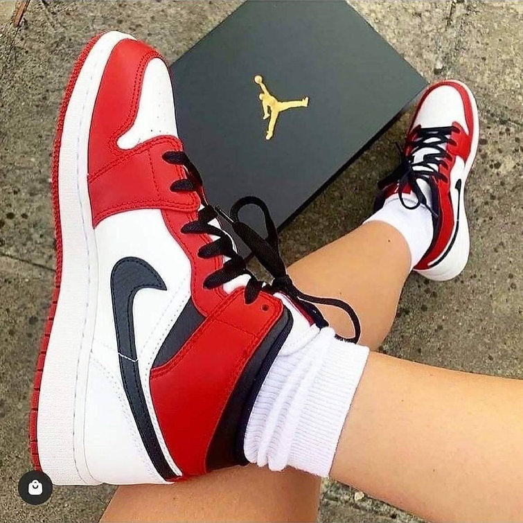 Air Jordan 1 Mid - Red
