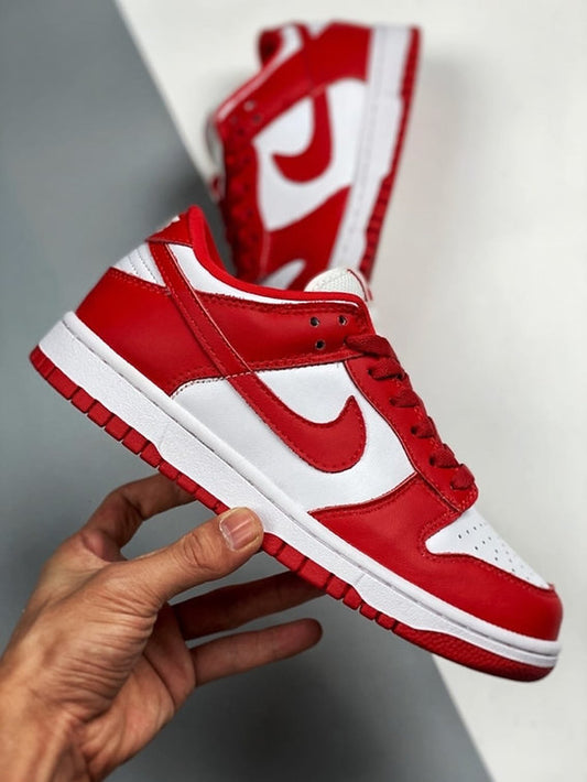 Nike Dunk Low - Red
